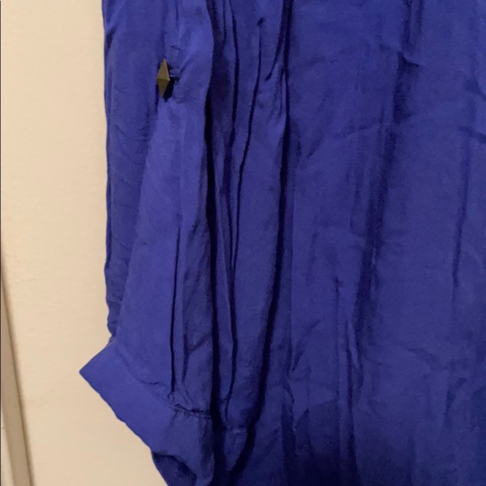Blouse - Picture 2 of 3